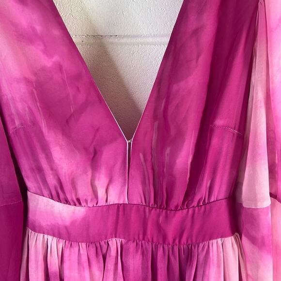 RTR TOCCIN X RTR
Pink Tie Dye Romper Sz 10 Open Back Satin Long Sleeve Ruffles - Picture 5 of 8